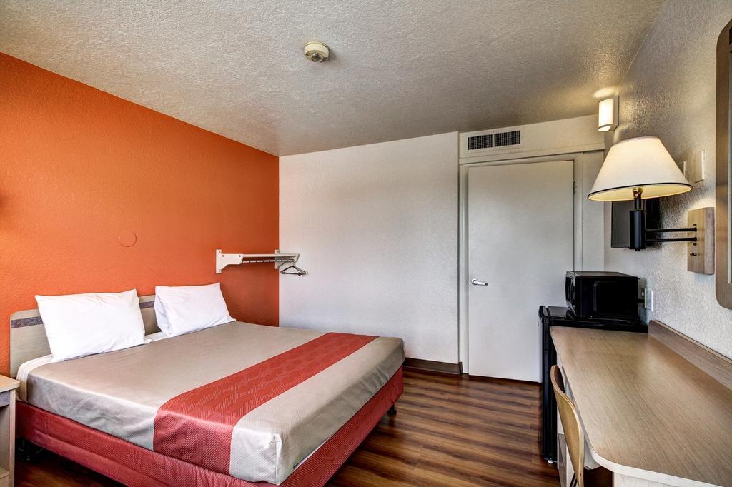 Motel 6 Wells Exterior foto