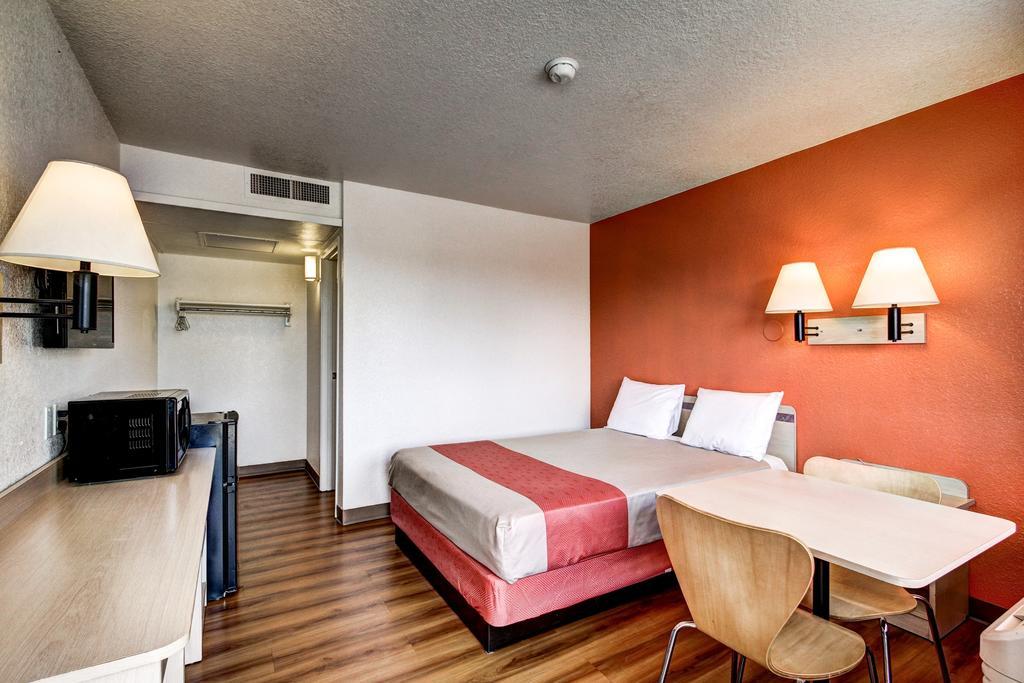 Motel 6 Wells Exterior foto